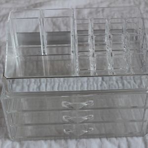 Makeup Organizer